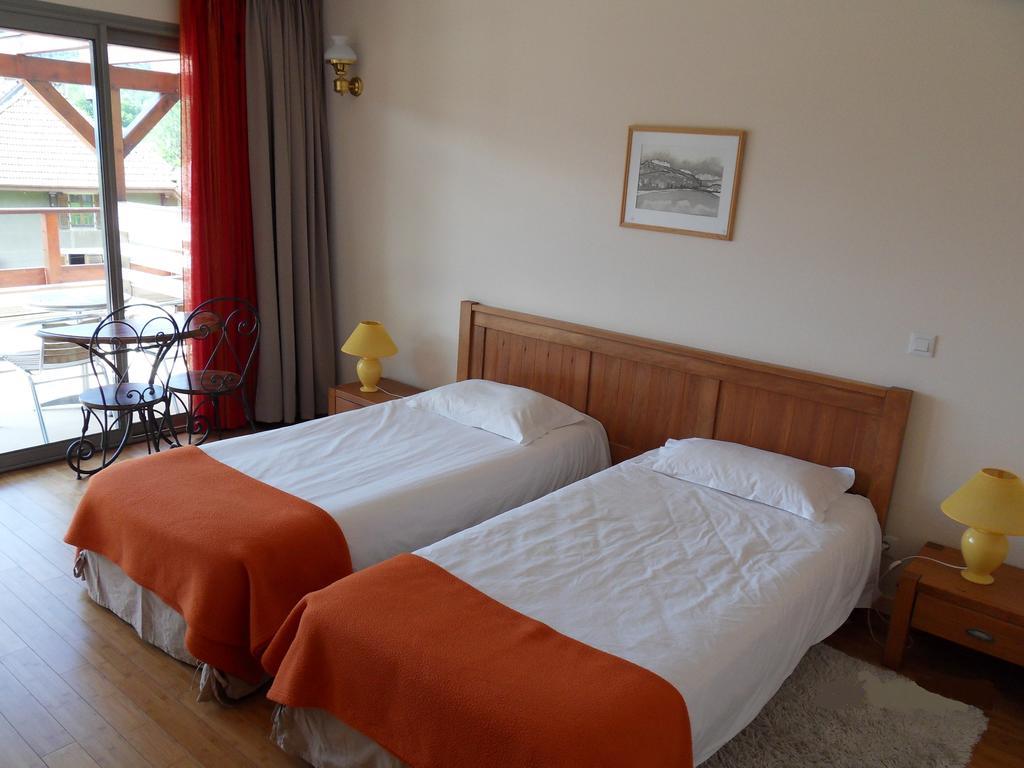 Hotel Golf Et Montagne Тэлуар Экстерьер фото